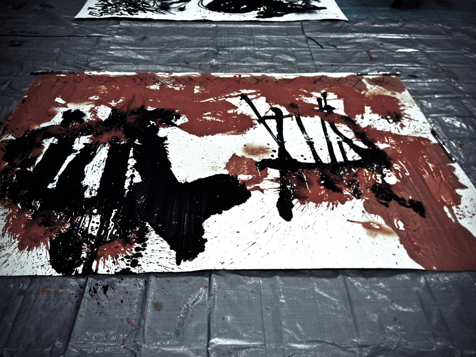 Gen Atem Project - Gen Atem vs Kenryo Hara - Painting performance, 2013